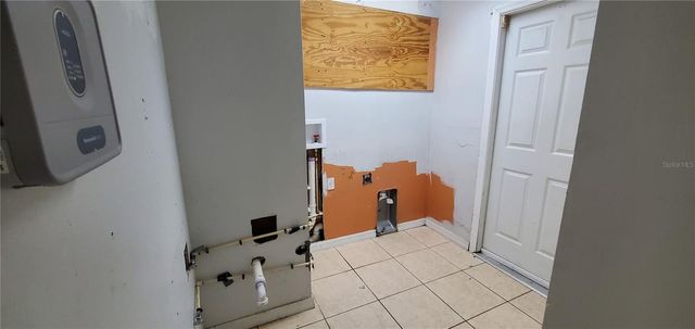 2196 LAUREL BLOSSOM CIRCLE, Ocoee, FL 34761