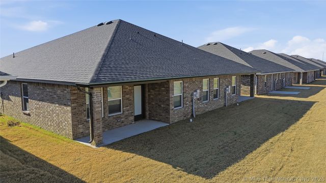 14647 E 39th Place S, Tulsa, OK 74134