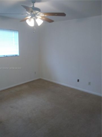 3437 NW 44th St 104, Oakland Park, FL 33309