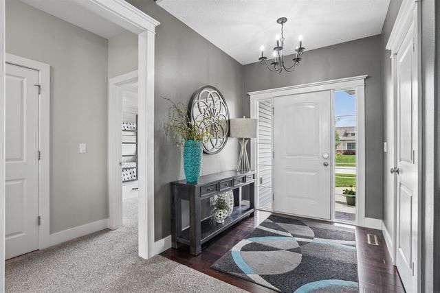 4301 Granite Ridge Road, Cedar Falls, IA 50613
