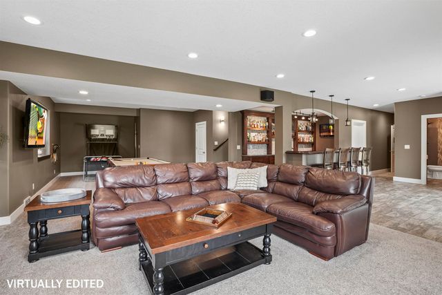 4301 Granite Ridge Road, Cedar Falls, IA 50613