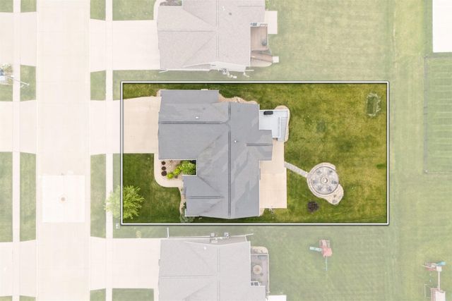 4301 Granite Ridge Road, Cedar Falls, IA 50613