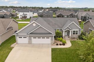 4301 Granite Ridge Road, Cedar Falls, IA 50613