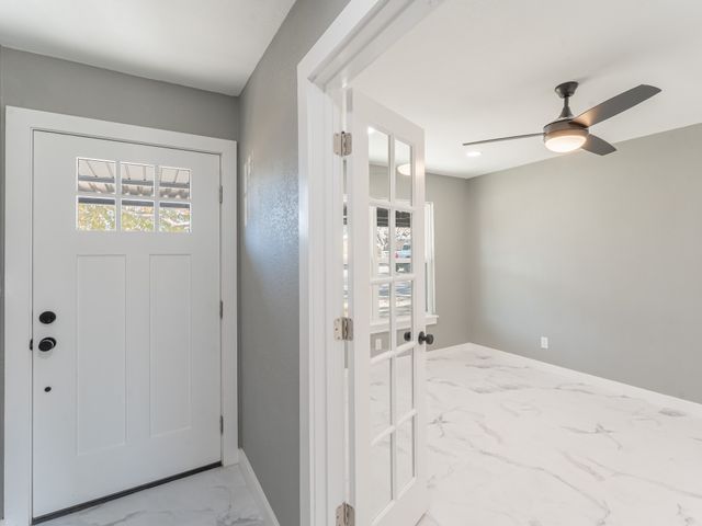 709 E Clay Street, Bowie, TX 76230