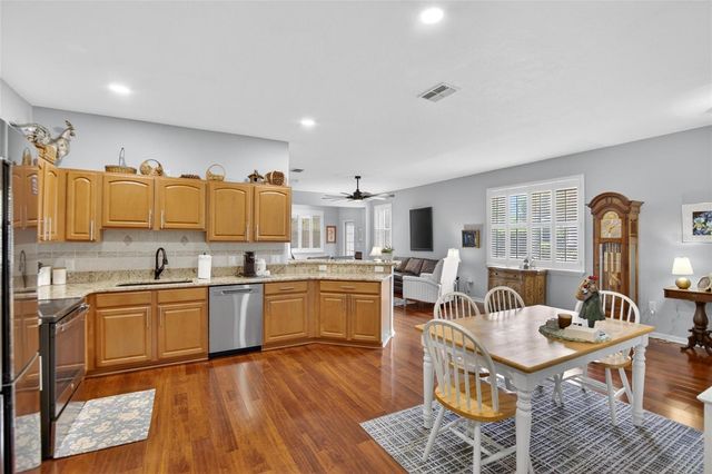 2649 EAGLE GREENS DRIVE 2649, Plant City, FL 33566