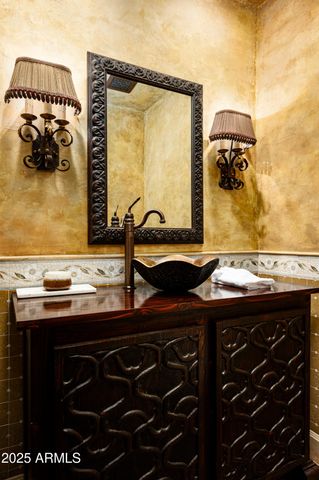 6019 N 62ND Place, Paradise Valley, AZ 85253