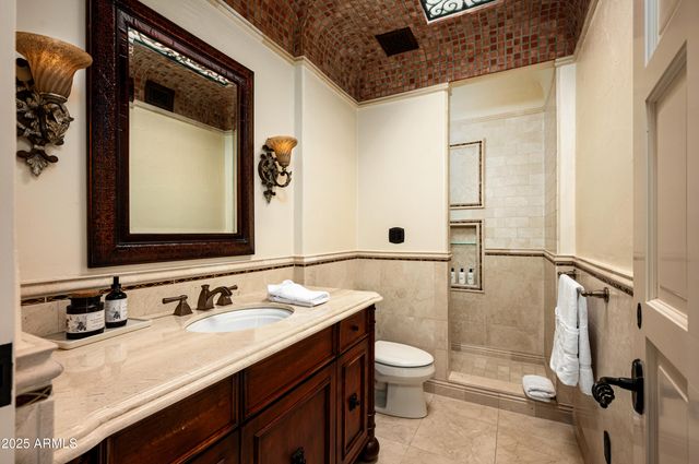 6019 N 62ND Place, Paradise Valley, AZ 85253