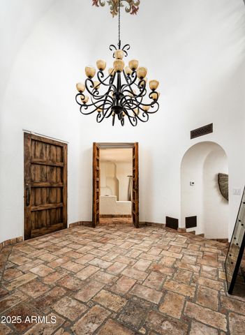 6019 N 62ND Place, Paradise Valley, AZ 85253