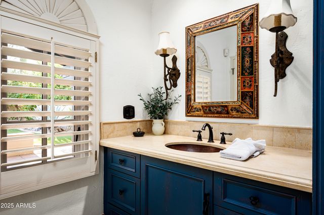 6019 N 62ND Place, Paradise Valley, AZ 85253