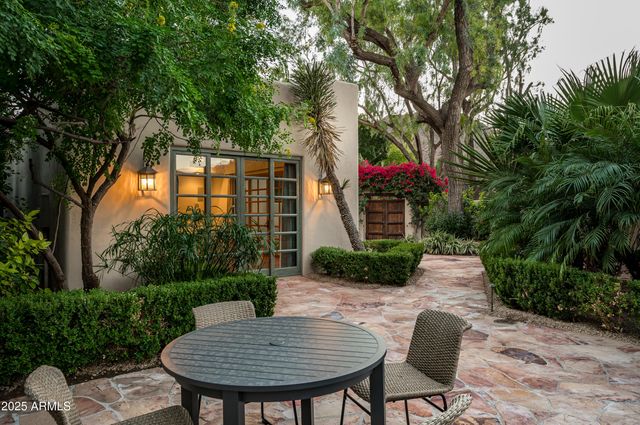 6019 N 62ND Place, Paradise Valley, AZ 85253