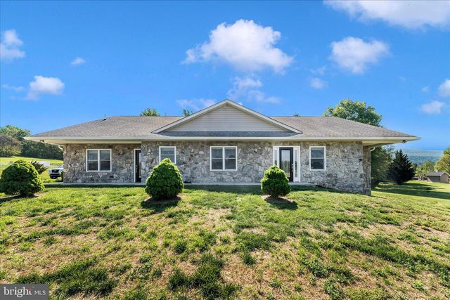 11803 DORCHESTER CT, Smithsburg, MD 21783