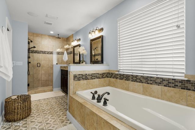 136 Marlin Circle, Panama City Beach, FL 32408