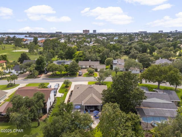 136 Marlin Circle, Panama City Beach, FL 32408