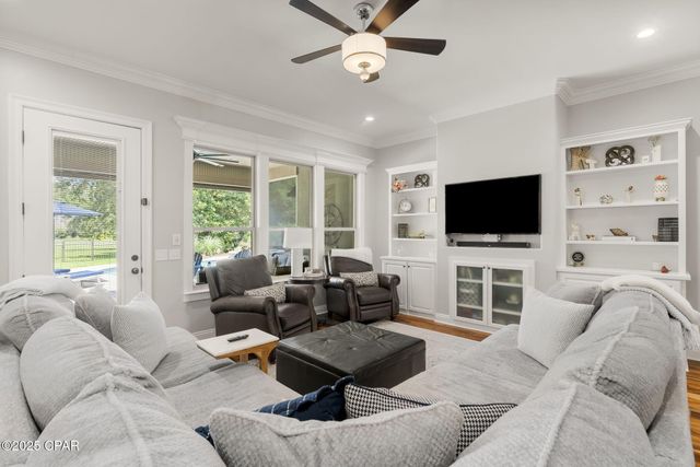 136 Marlin Circle, Panama City Beach, FL 32408
