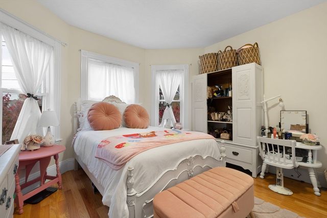 26 Clay Ave, Everett, MA 02149