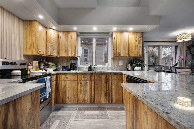 26 Clay Ave, Everett, MA 02149