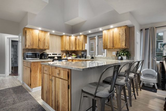 26 Clay Ave, Everett, MA 02149