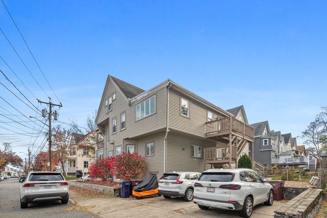 26 Clay Ave, Everett, MA 02149