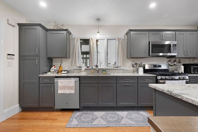 26 Clay Ave, Everett, MA 02149