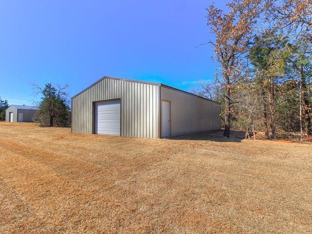 678 Simpson Lane, Edmond, OK 73034