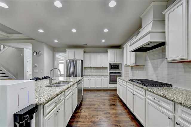 4922 Park Vale Drive, Sugar Hill, GA 30518