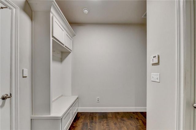 4922 Park Vale Drive, Sugar Hill, GA 30518