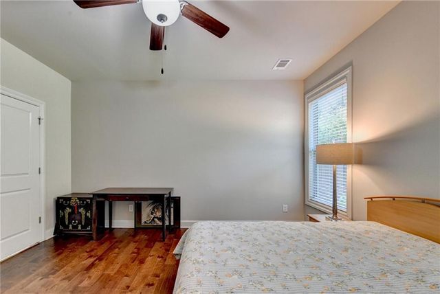 4922 Park Vale Drive, Sugar Hill, GA 30518