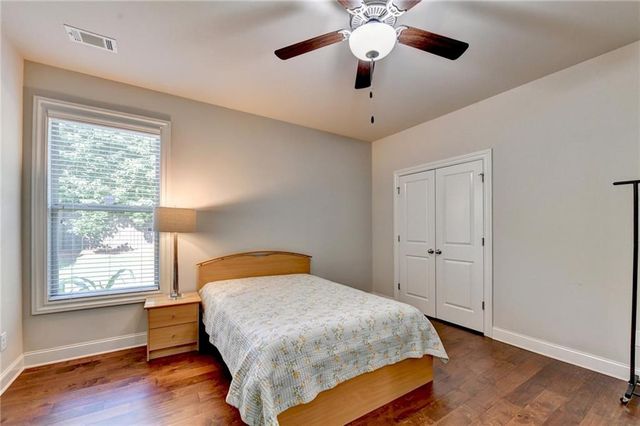 4922 Park Vale Drive, Sugar Hill, GA 30518