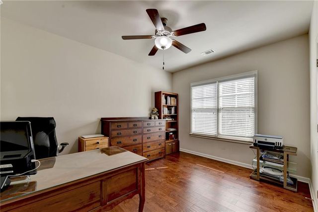 4922 Park Vale Drive, Sugar Hill, GA 30518