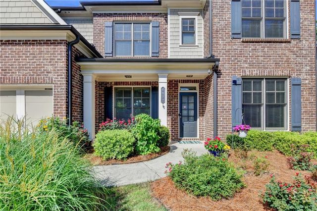 4922 Park Vale Drive, Sugar Hill, GA 30518