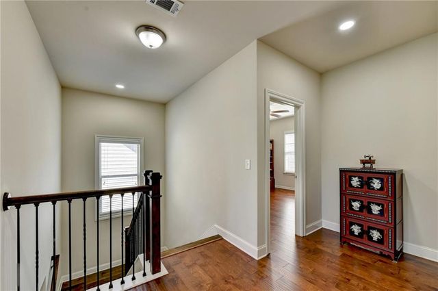 4922 Park Vale Drive, Sugar Hill, GA 30518