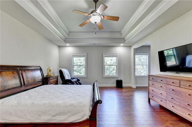4922 Park Vale Drive, Sugar Hill, GA 30518