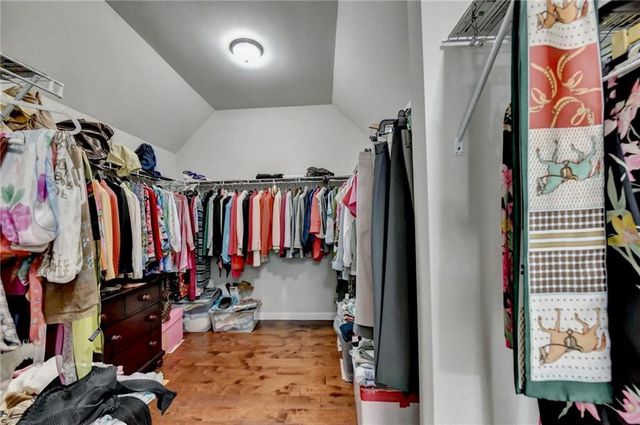 4922 Park Vale Drive, Sugar Hill, GA 30518