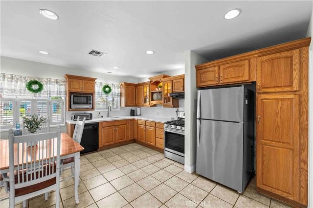 10473 Barnwall, Bellflower, CA 90706