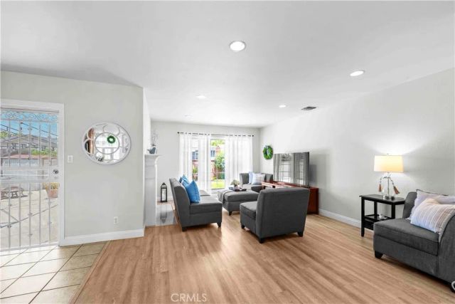 10473 Barnwall, Bellflower, CA 90706