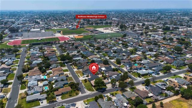 10473 Barnwall, Bellflower, CA 90706
