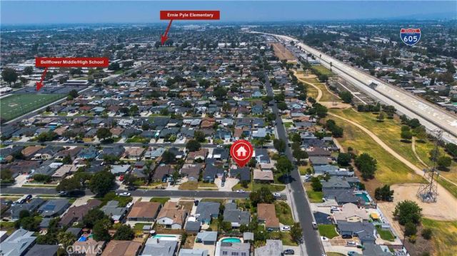 10473 Barnwall, Bellflower, CA 90706