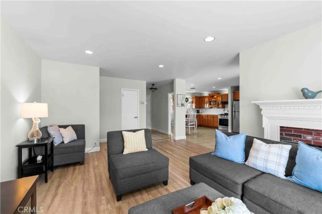 10473 Barnwall, Bellflower, CA 90706