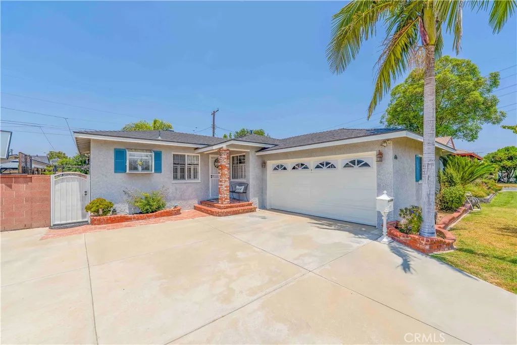 10473 Barnwall, Bellflower, CA 90706