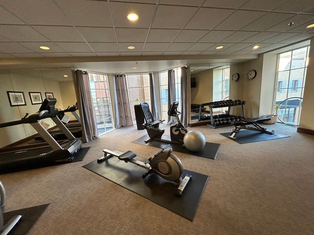 1849 Green Bay Road 2B, Highland Park, IL 60035