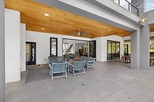 8839 Southern Shore Court, Kemp, TX 75143