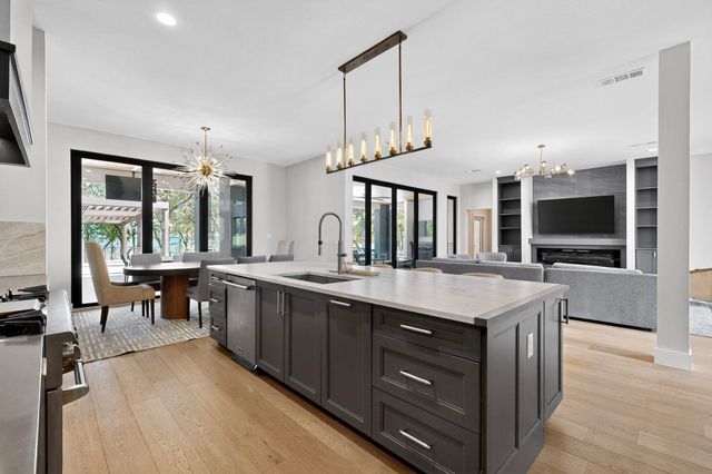 8839 Southern Shore Court, Kemp, TX 75143