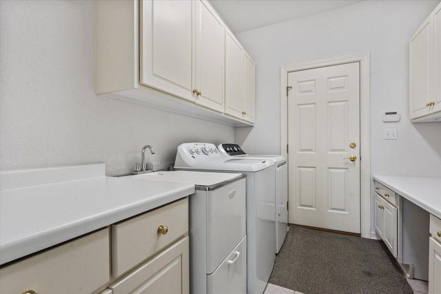 219 Muirfield COURT, North Prairie, WI 53153