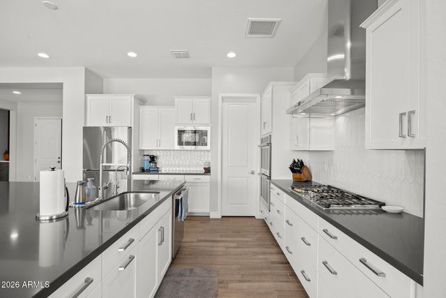 11547 N 170TH Lane, Surprise, AZ 85388