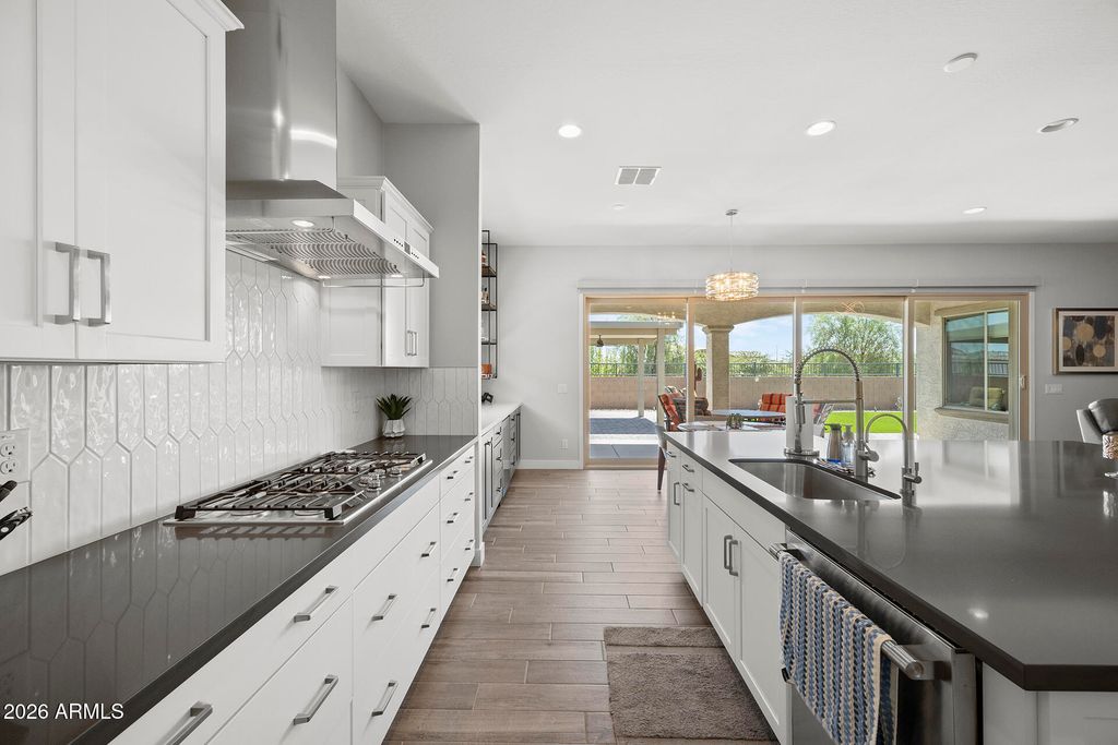 11547 N 170TH Lane, Surprise, AZ 85388