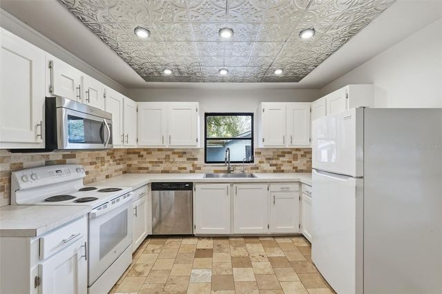 11316 HUTCHENS AVENUE, Odessa, FL 33556