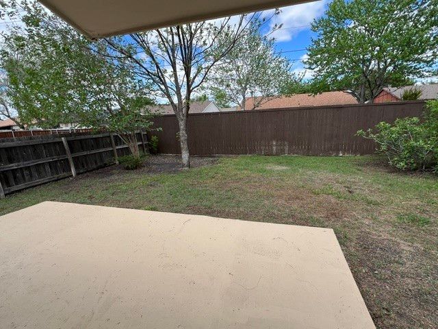 5217 Gates Drive, The Colony, TX 75056