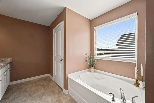15 Belfield Court, Adairsville, GA 30103