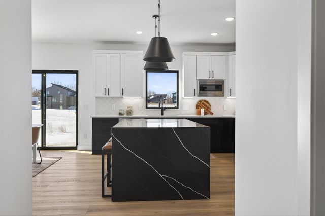 9933 14th Circle NE, Saint Michael, MN 55376