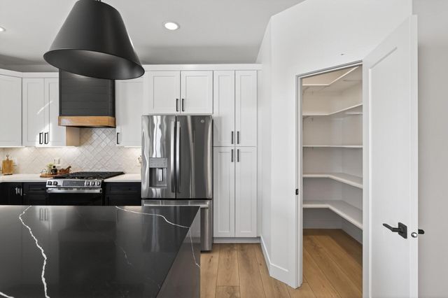 9933 14th Circle NE, Saint Michael, MN 55376